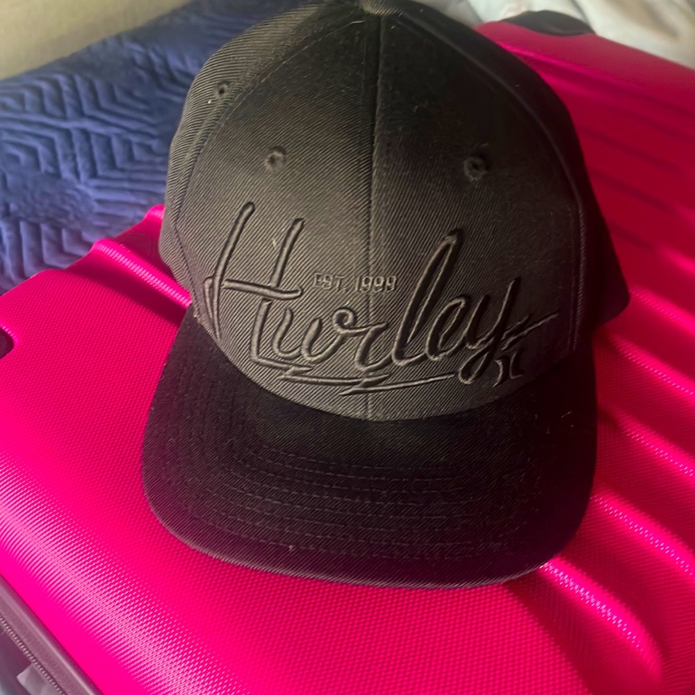 Hurley hat
